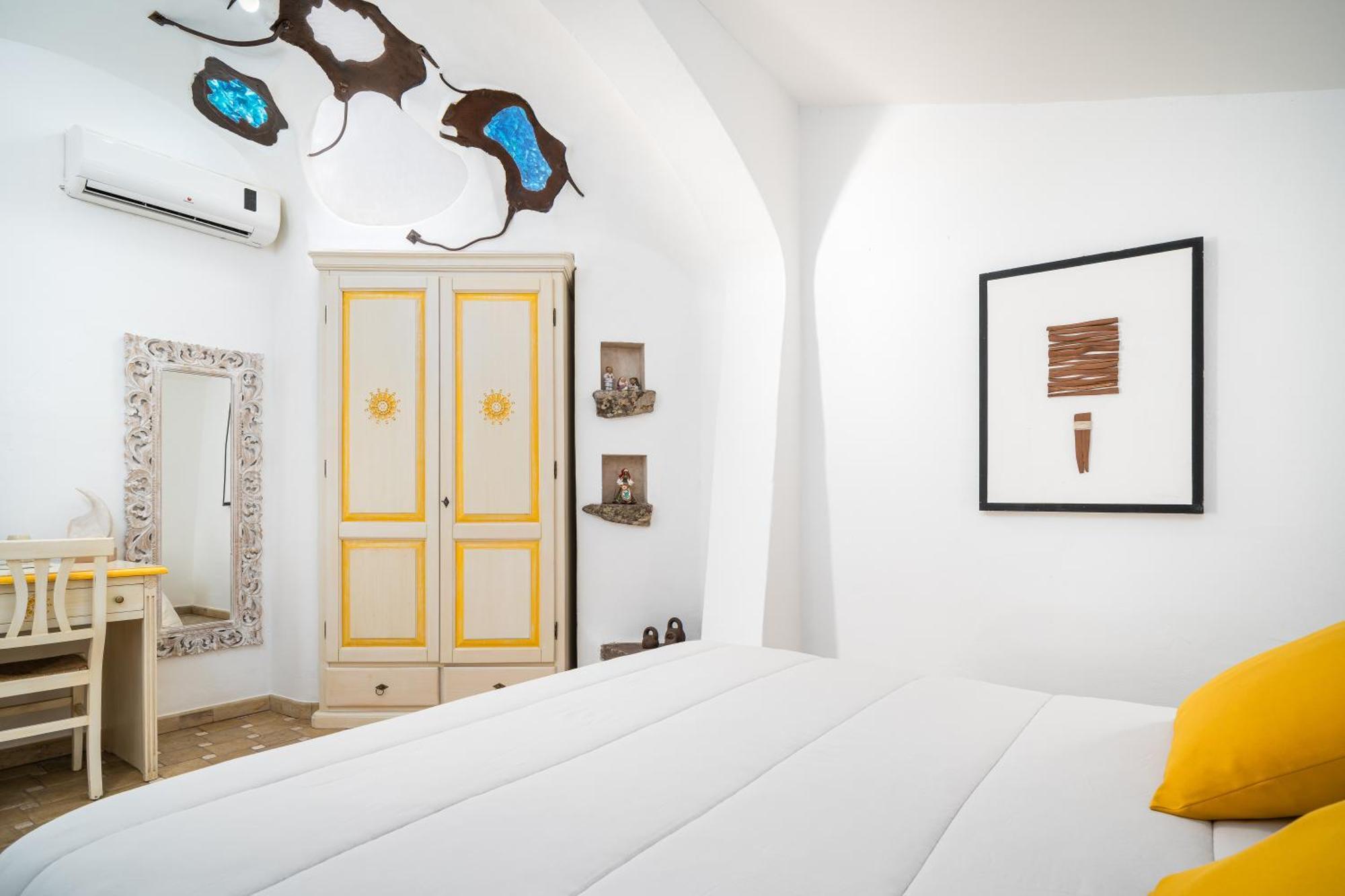 Residenza Di Campagna Seranile ดอร์กาลี ภายนอก รูปภาพ
