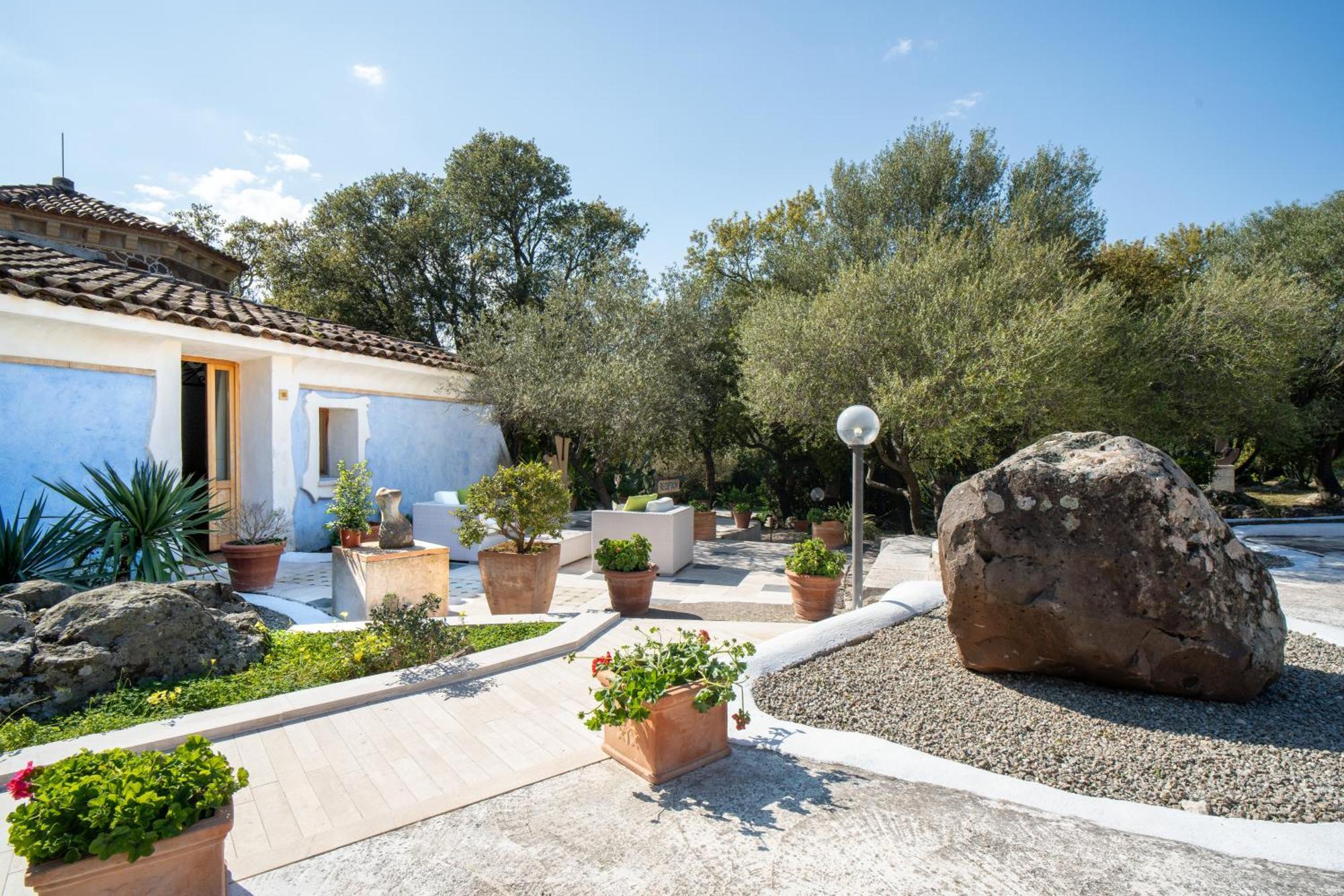 Residenza Di Campagna Seranile ดอร์กาลี ภายนอก รูปภาพ