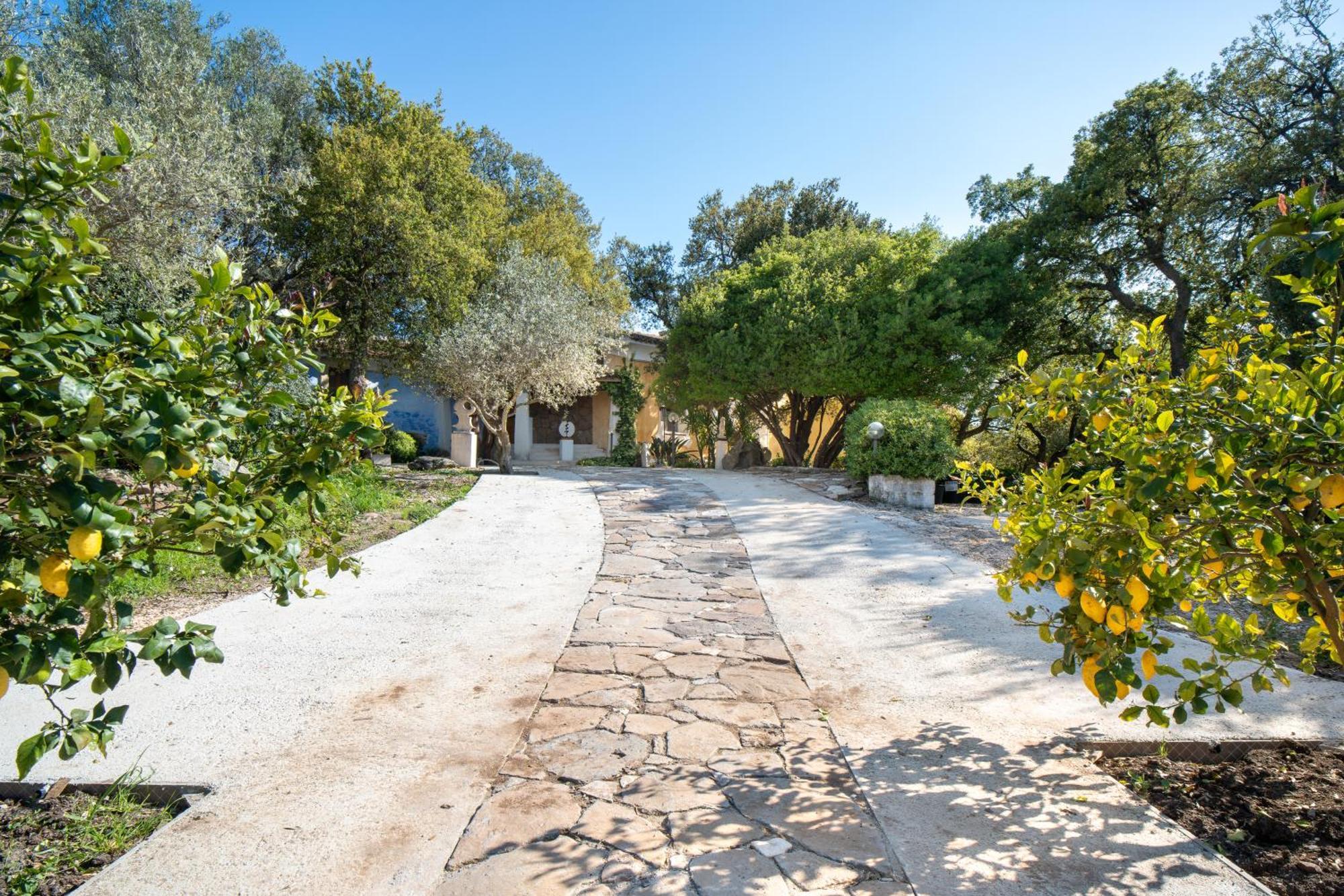 Residenza Di Campagna Seranile ดอร์กาลี ภายนอก รูปภาพ
